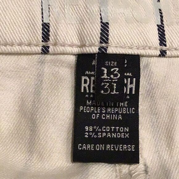 Rewash The Riley Cream Blue Pinstripe Comfort Stretch High Rise Shorts NEW - Picture 14 of 14